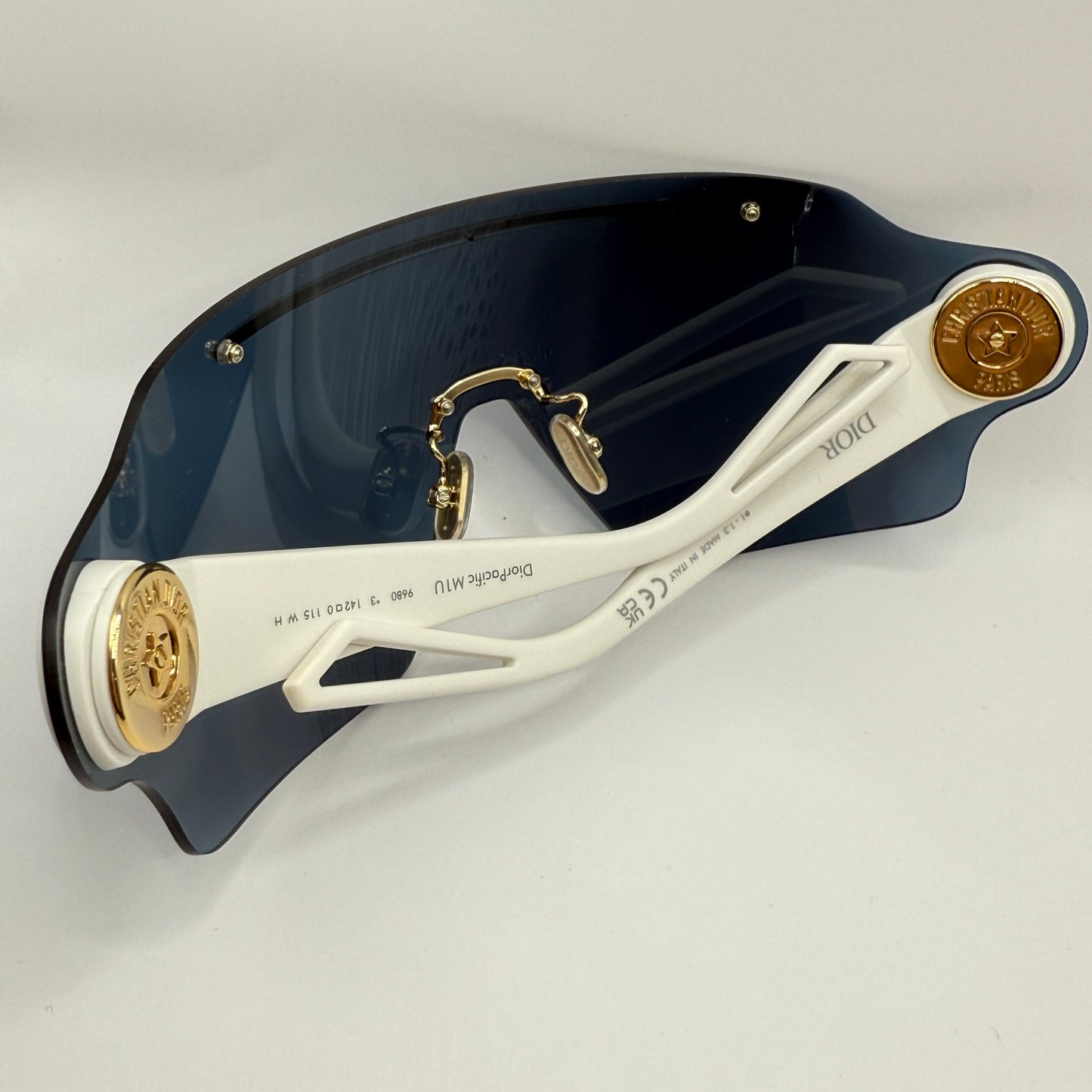 Dior DiorPacific M1U