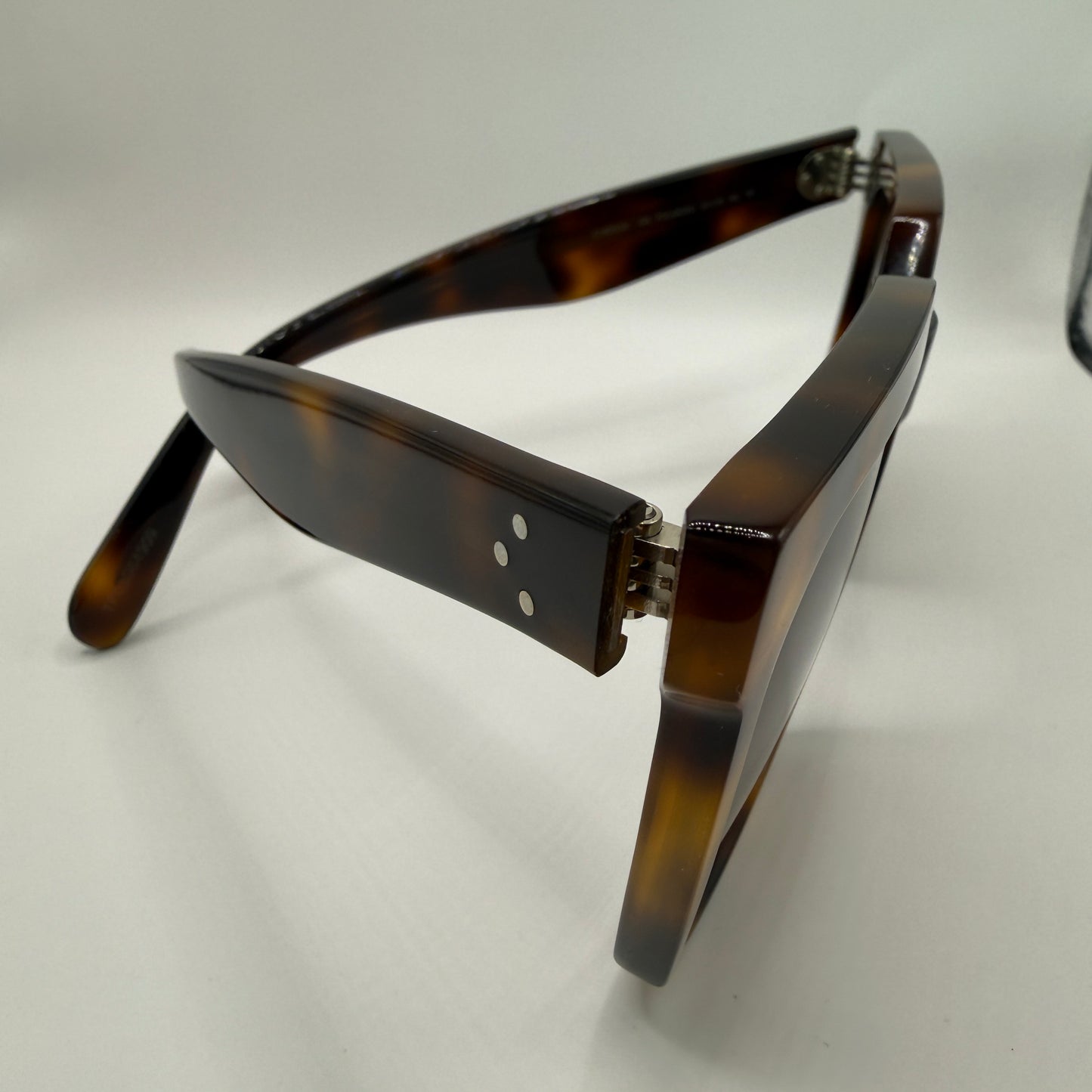 Celine 40055I